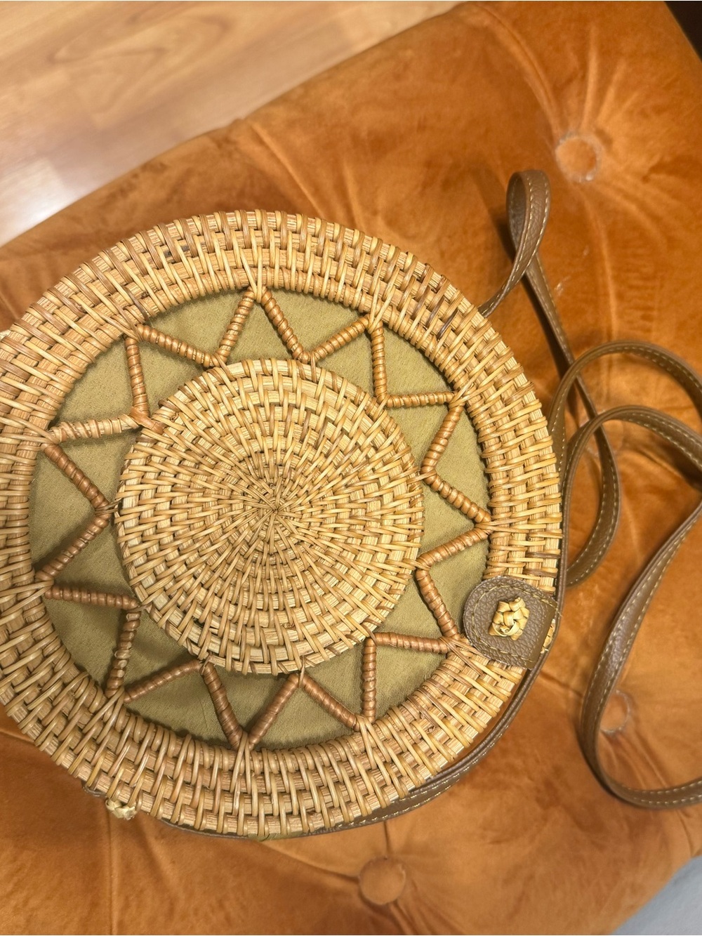 Round Woven Crossbody Bag in Natural and Olive